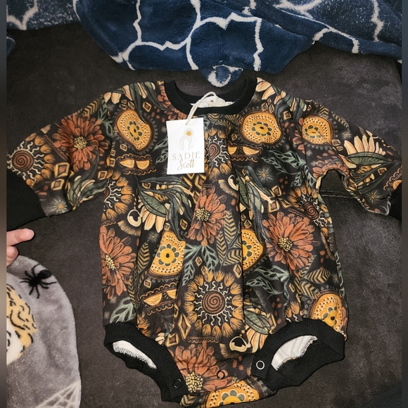 Boho long sleeve - Picture 1 of 1